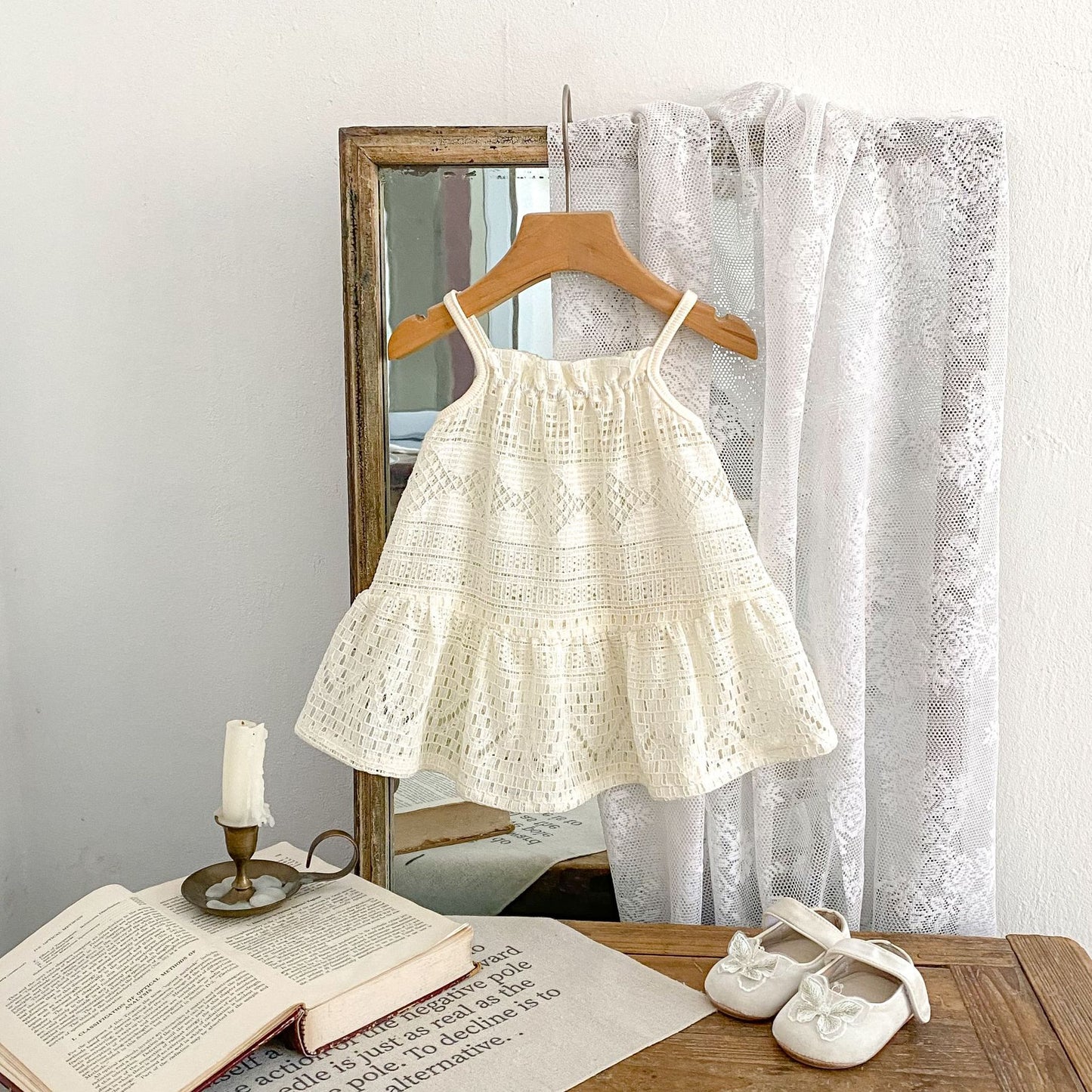 Hollowed-out lace suspender dress